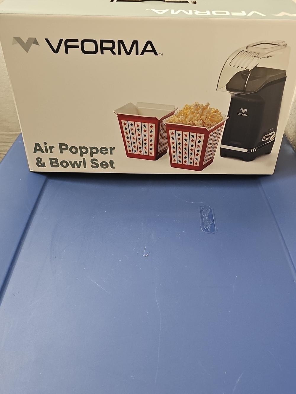 Vforma Air Popper & Bowl Set - Black Popper with Red Star-Pattern Bowls